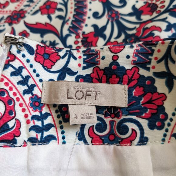 NWT LOFT Vibrant Print Pencil Skirt Size 4 - Picture 4 of 10